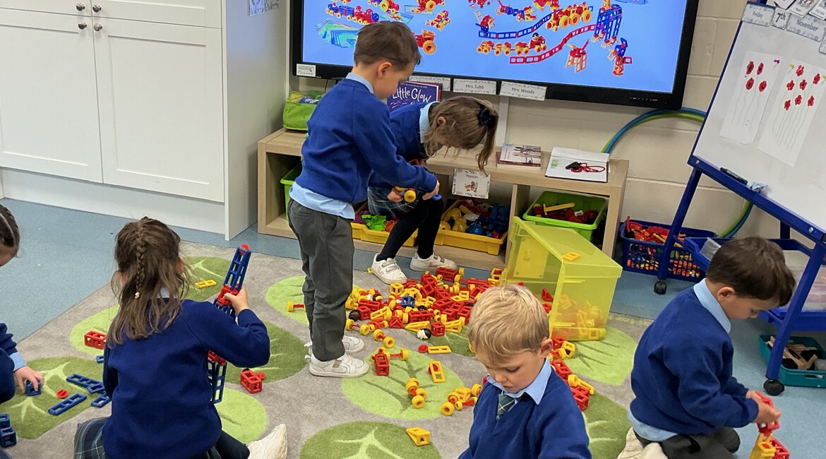 Reception Model Makers Club