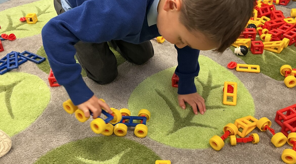 Reception Model Makers Club