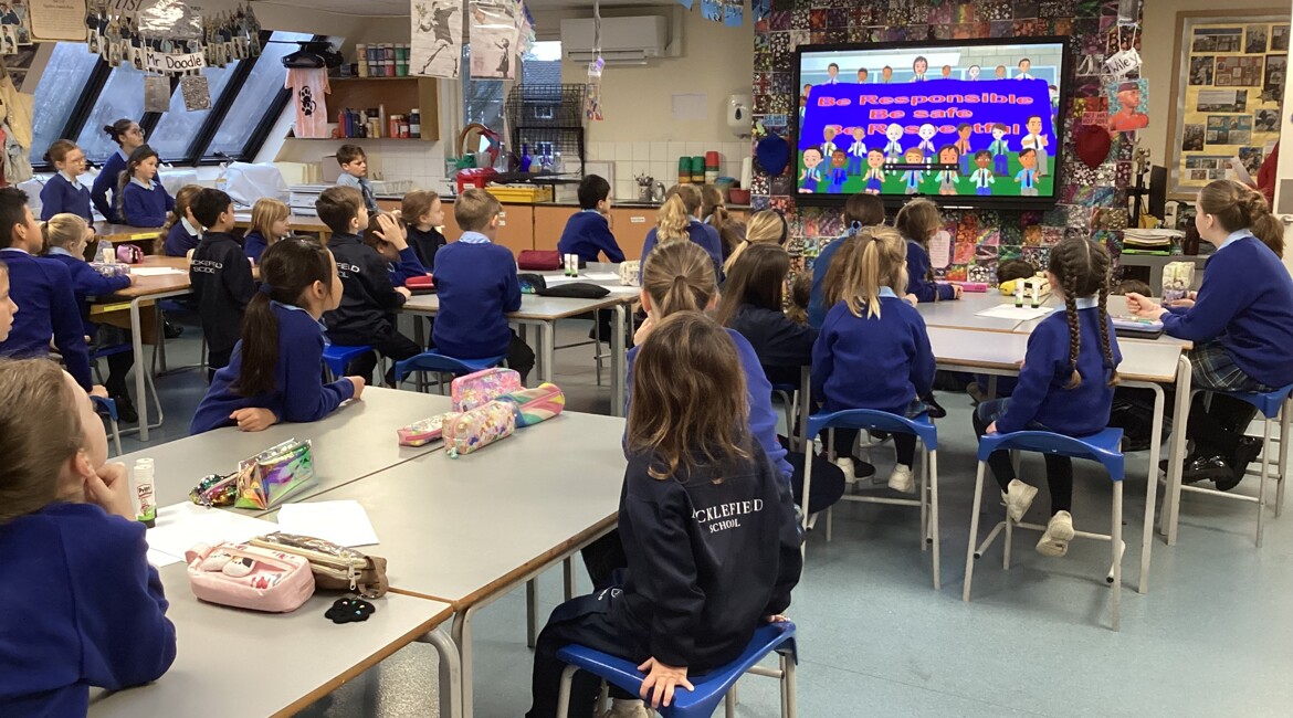 House Assemblies Focus on Responsibility