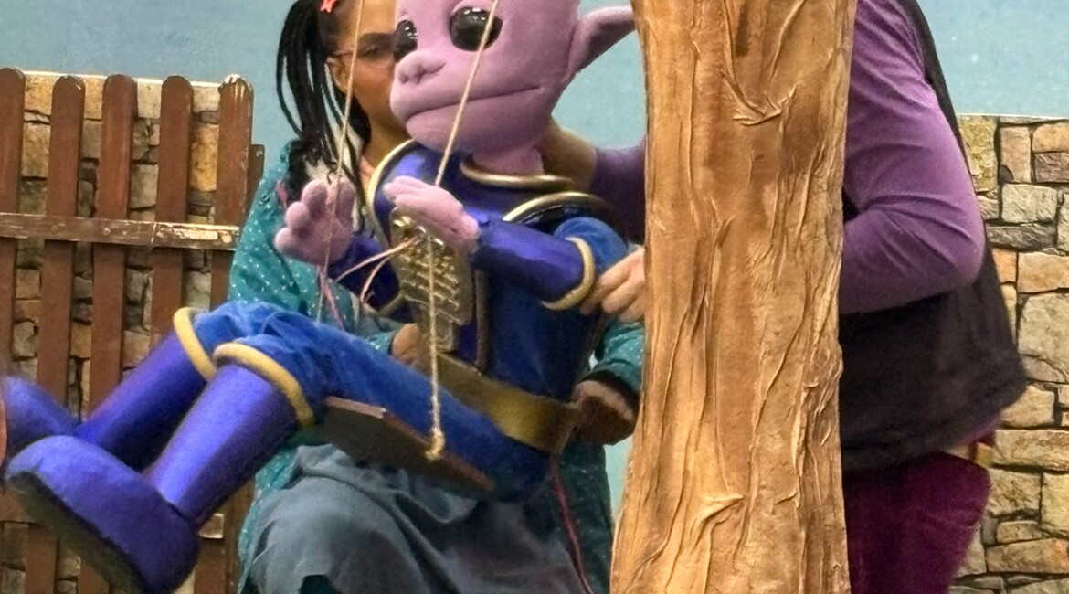 Pied Piper Theatre Perform Zoom!