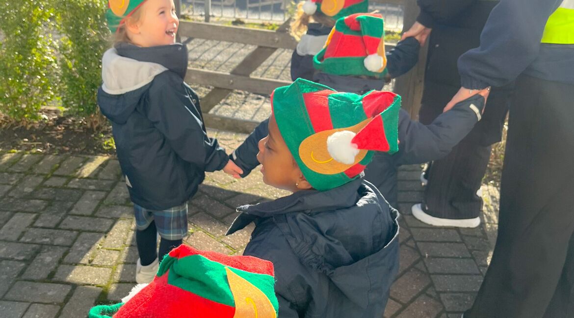 Belton House Children Go Christmas Tree Shopping