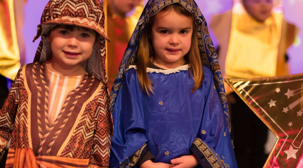 Belton House Nursery Perform 'The Twinkly Nativity'.