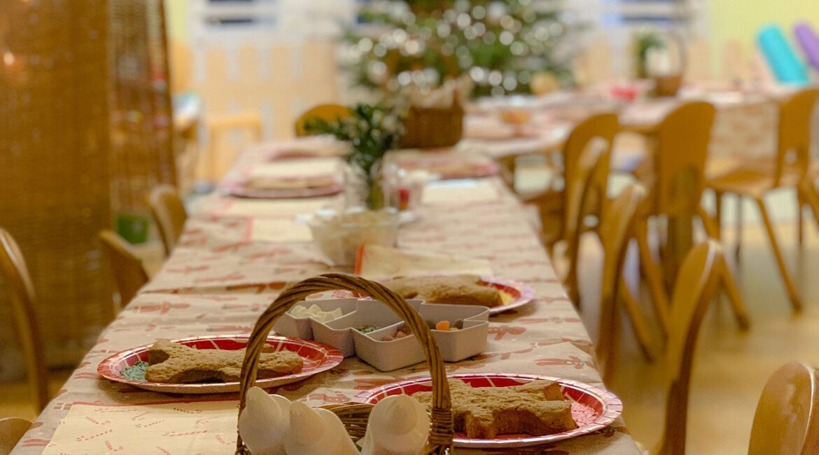 Belton House Family Gingerbread Decorating Workshop