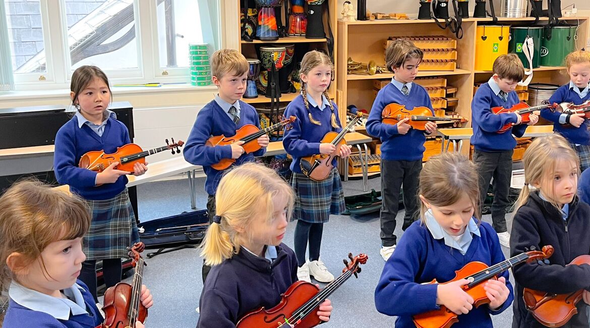 Year 2 Learn to Play the Violin